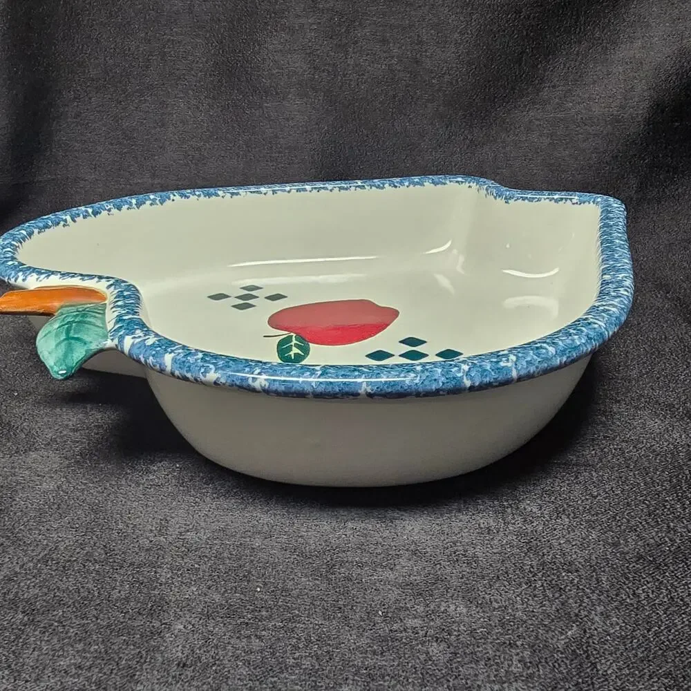 Chaparral Pottery U.S.A. Ceramic Stoneware Apple Shaped Baking / Serving Dish